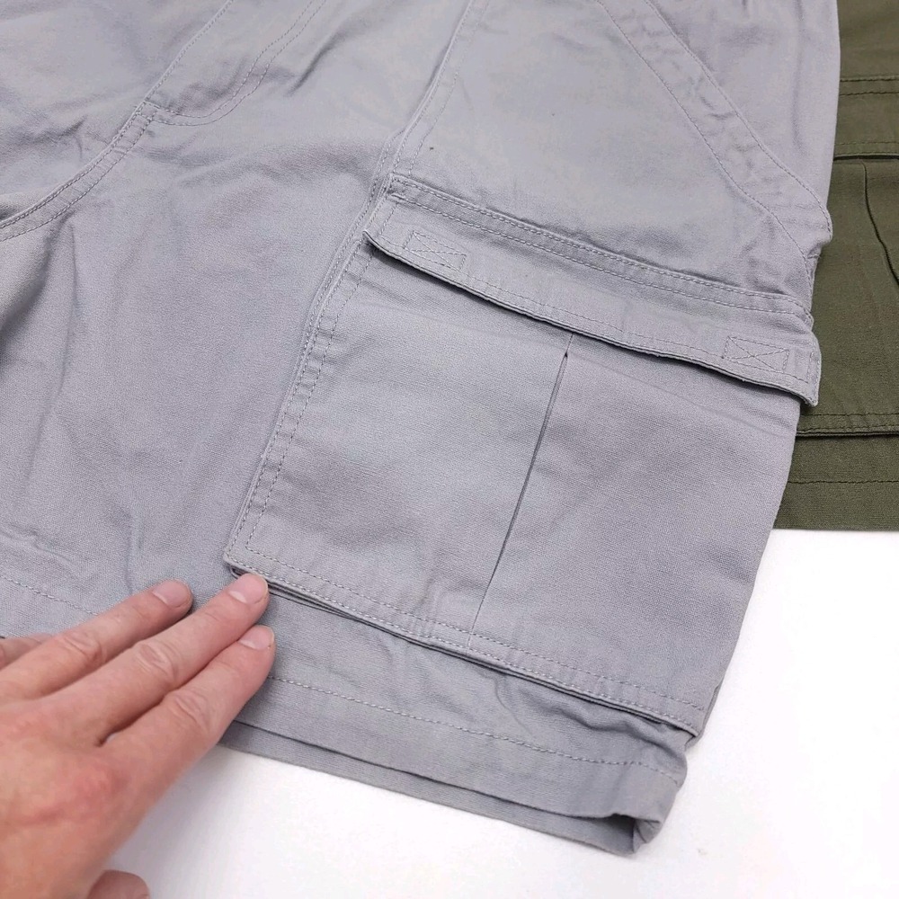 Guide Gear Men's Cargo Shorts Lot Of 2 Olive Green, Gray Size‎ 44 Hiking Casual - Picture 5 of 7